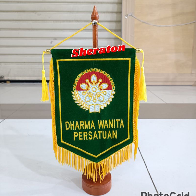 

bendera vandel meja DWP/Dharma Wanita Persatuan+tiang vandel meja