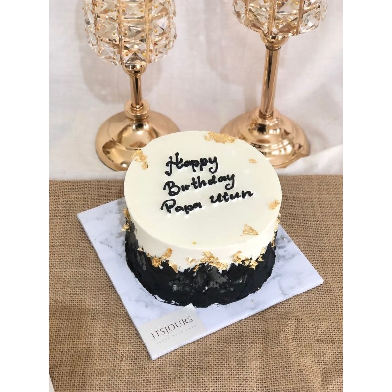 

simple elegan korean cake by itsjours cake