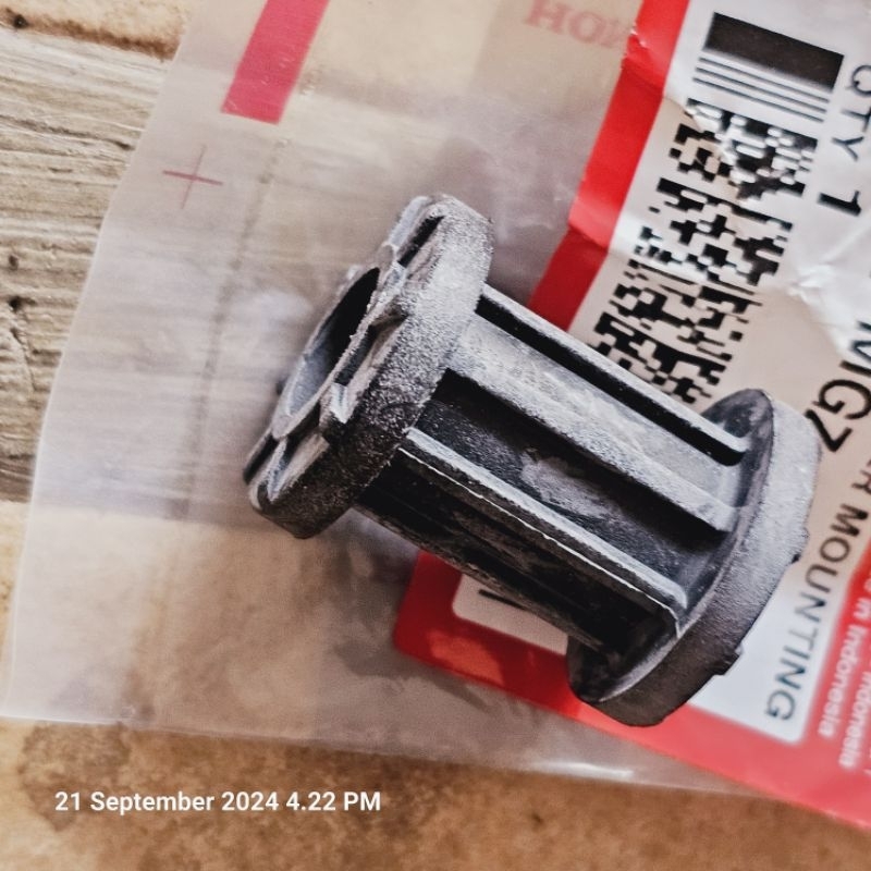 Karet pangkon knalpot CBR150R,CBR250R  . 18421-MGZ-J00