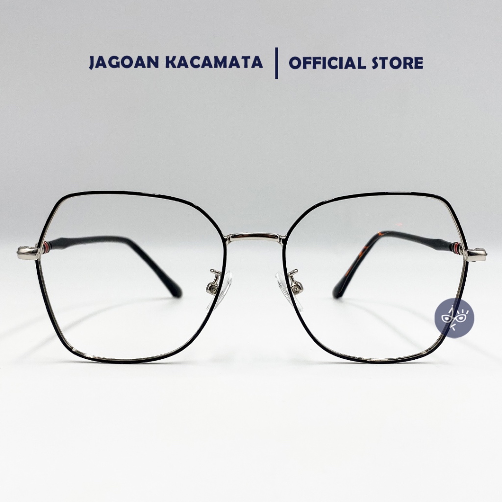 Jagoan Kacamata - Niel Frame