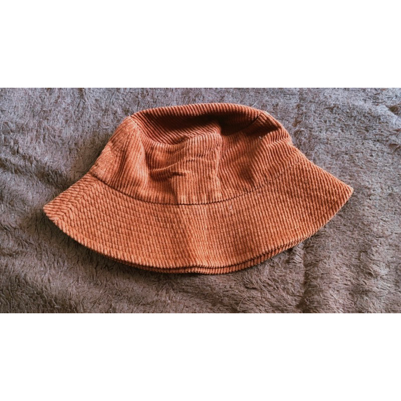 Topi Rubi bucket hat