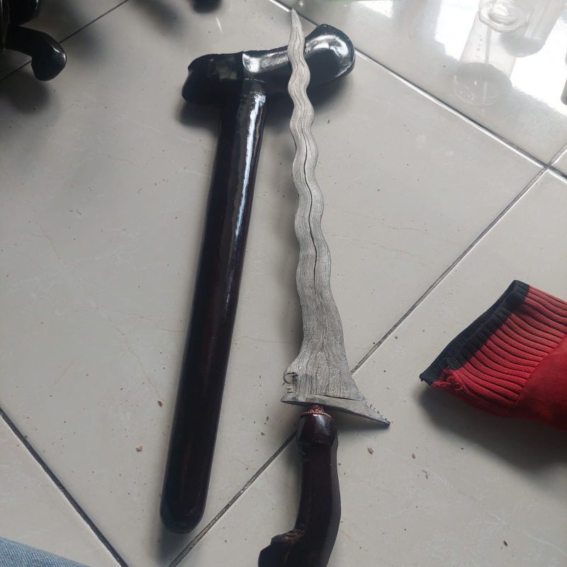 keris pamengkang jagad