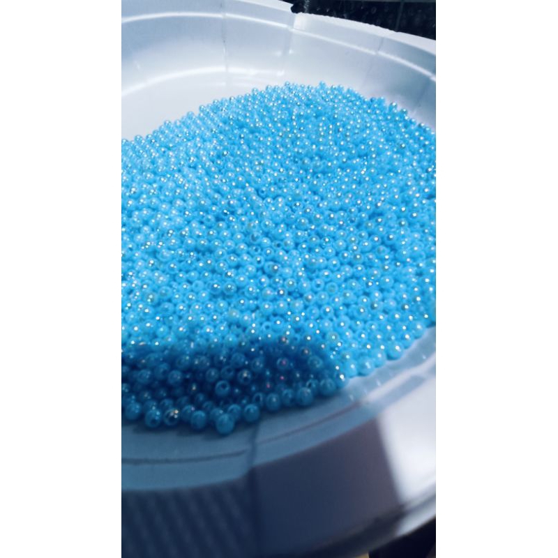 Payet mutiara pelangi susu ukuran 4mm