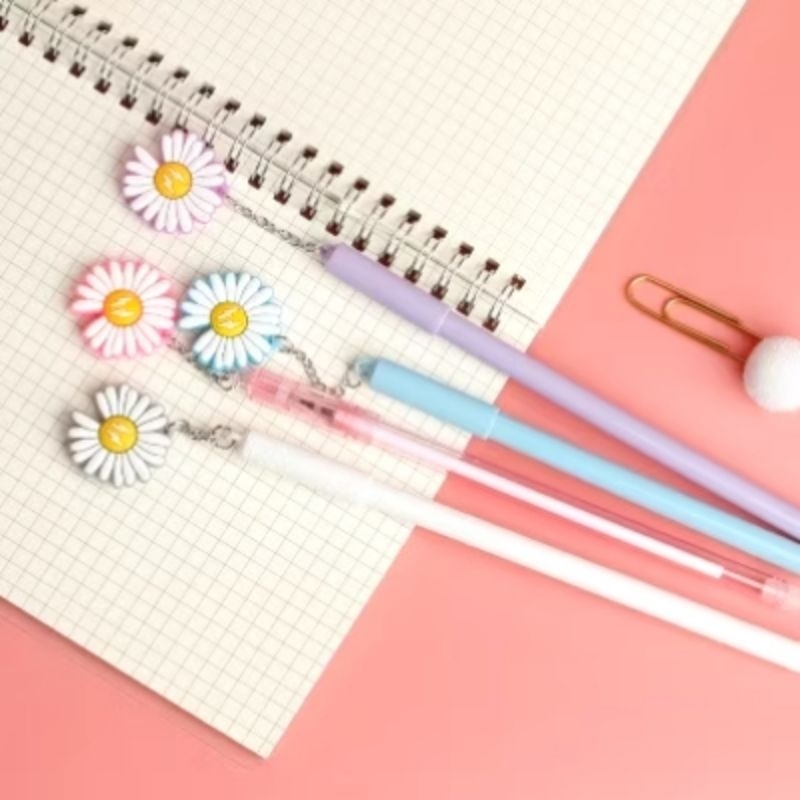 

Pulpen Gel Gantungan Karakter Bunga Daisy