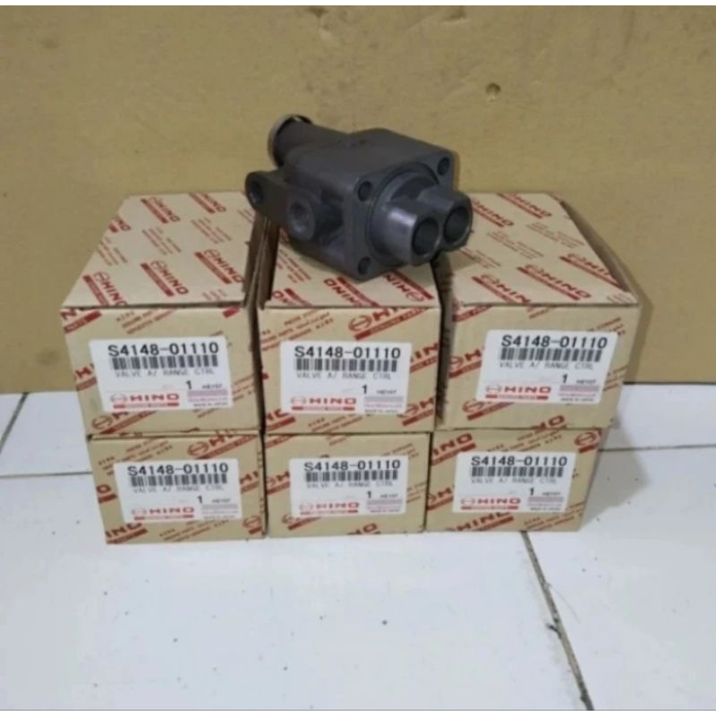 CONTROL VALVE/POPET VALVE TRANMISI ZF HINO FM260 FM320 HINO LOHAN