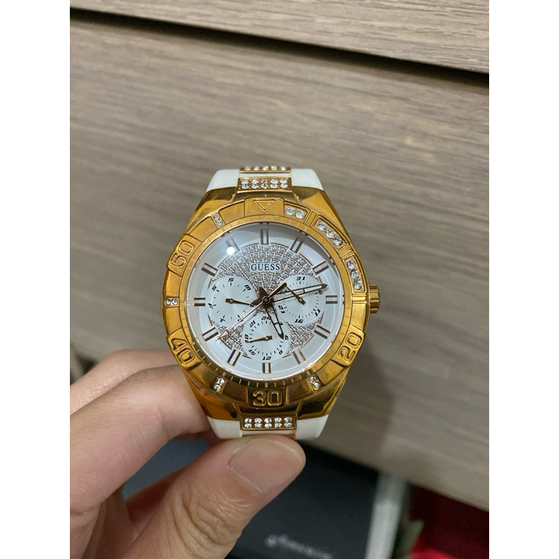 Jam Tangan GUESS ORIGINAL BEKAS