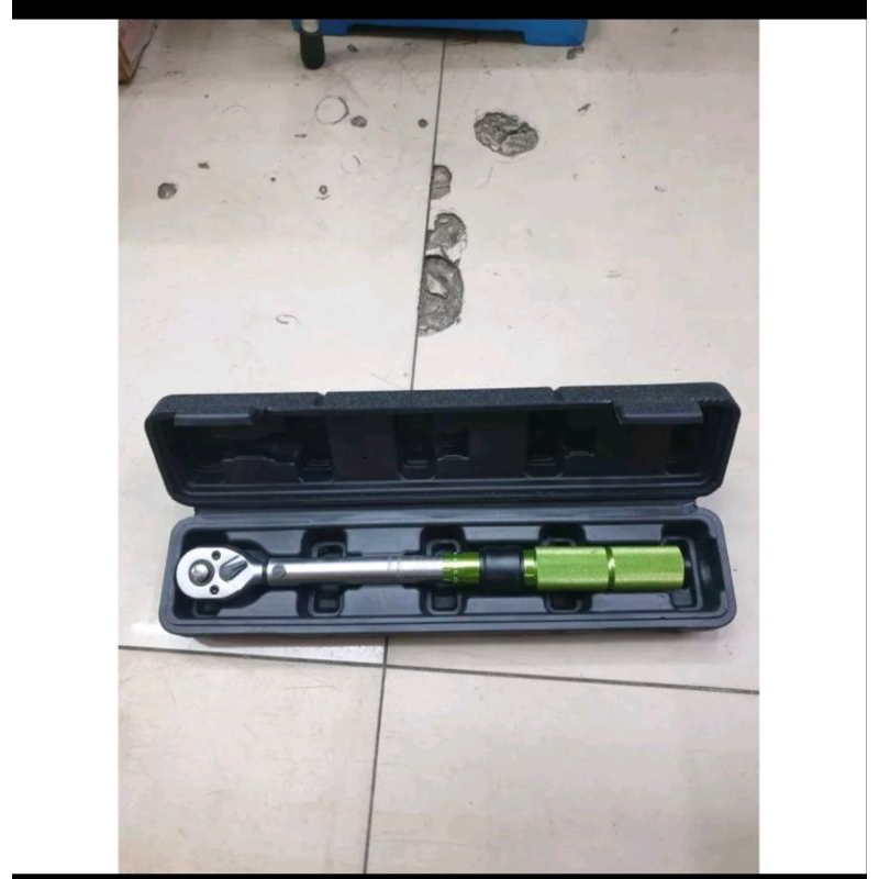 Kunci torsi 3/8" 4-20 Nm -torque wrench