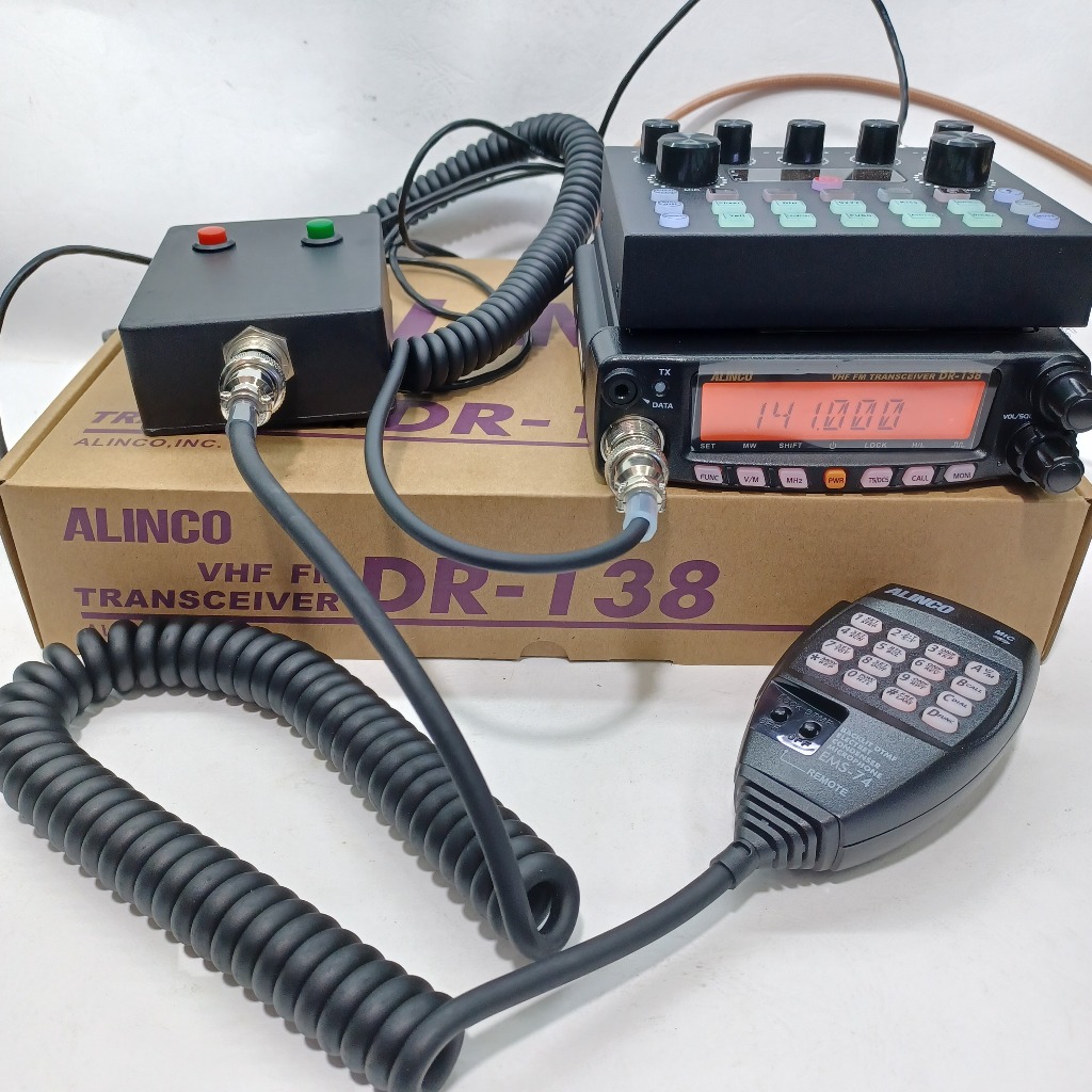 Radio RIG Alinco DR-138 VHF