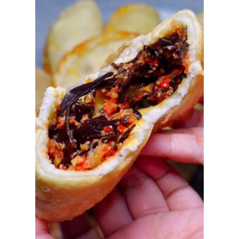 

Cireng Isi Jamur Pedas satu porsi isi 5 Biji