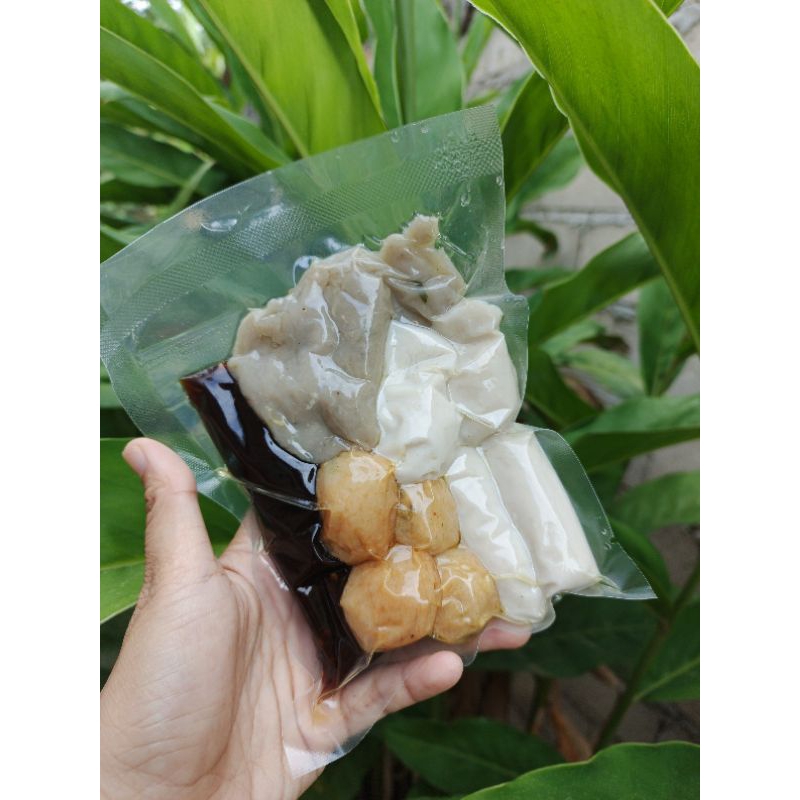 

Pempek Ikan Mix asli Lampung