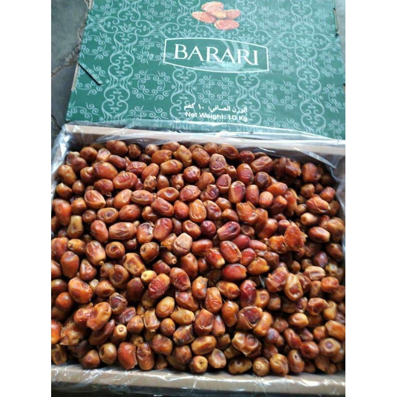 

Kurma Zahidi Barari Repack 1kg