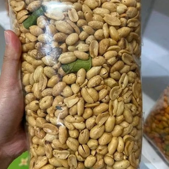 

Kacang Bawang Daun Kari Gurih Renyah Rempah melimpah