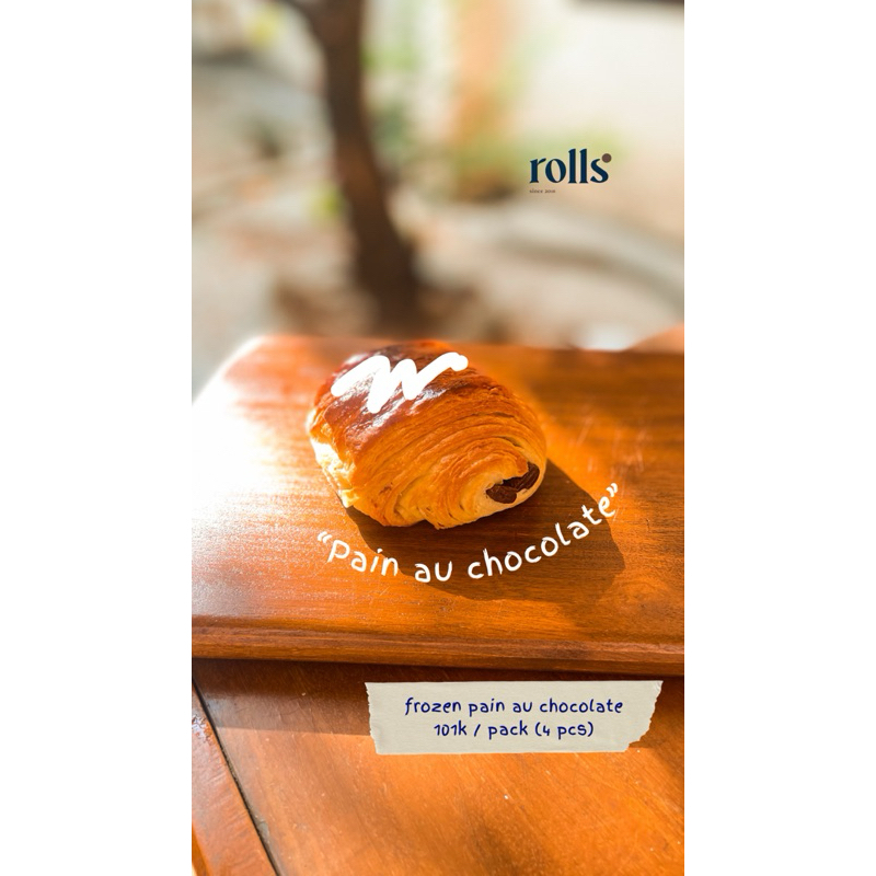 

Chocolate Croissant / Pain au Chocolat (frozen dough)