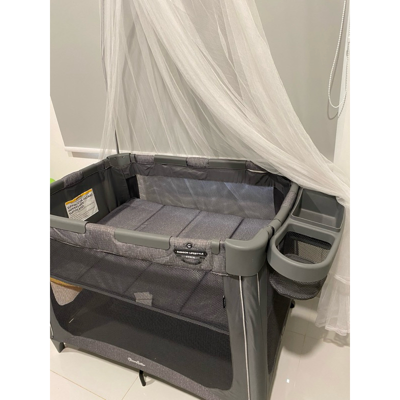 Cocolatte Cubix Baby Box (preloved)