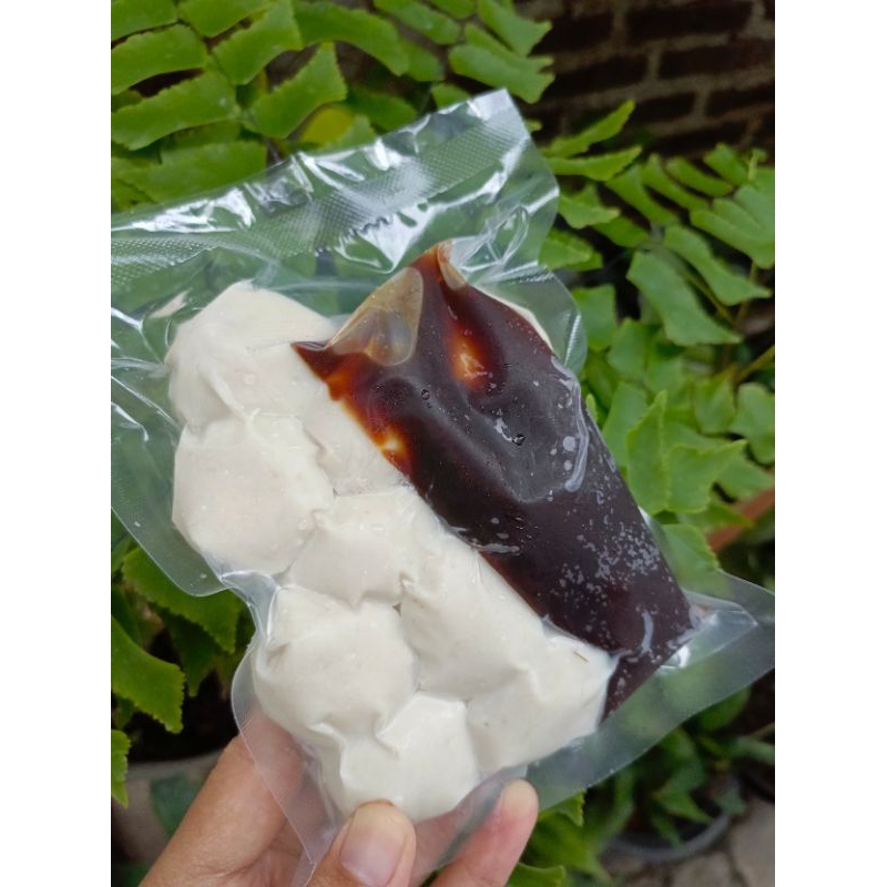 

Pempek Ikan isi Telur Lampung