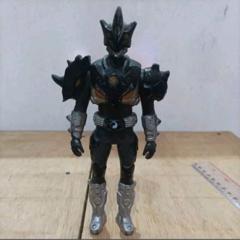 figure Armor Hero Rhino man ori