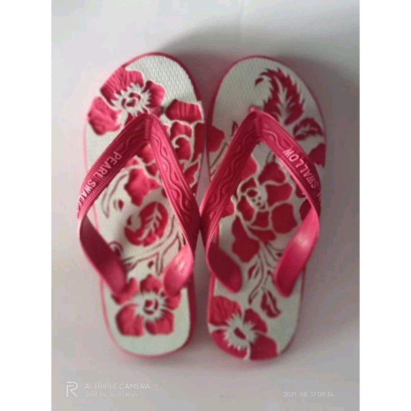 Sandal Swallow Ukir Motif Bunga