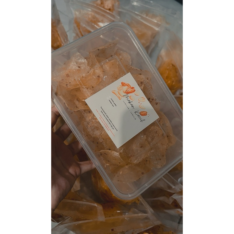 

KERIPIK KACA (MAKAN KECIL)