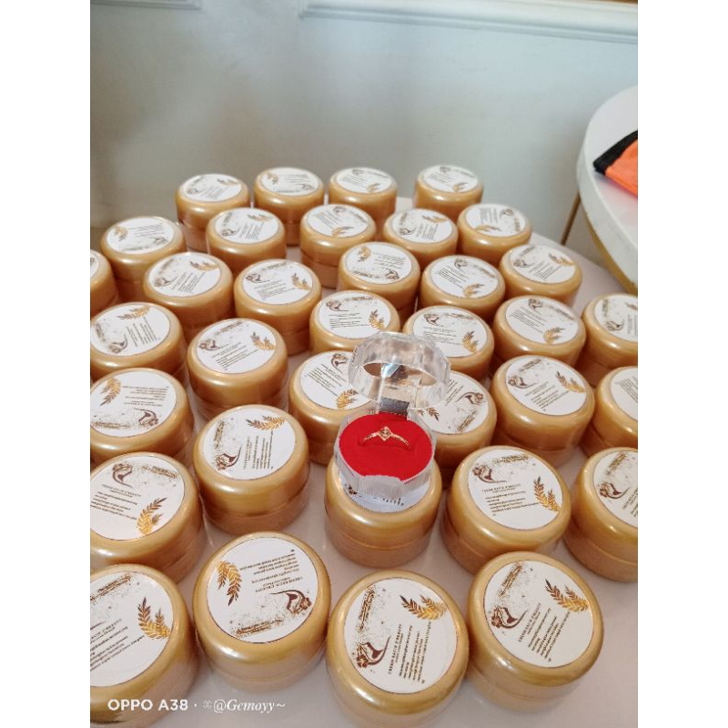 bedak racik Z' beauty cream untuk siang & malam