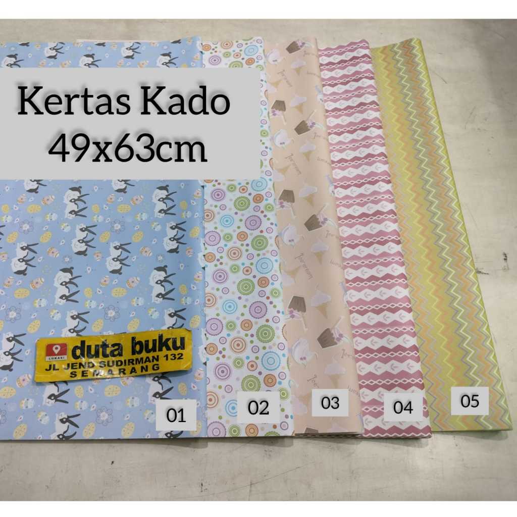 

Kertas Kado Motif (1 Lembar)