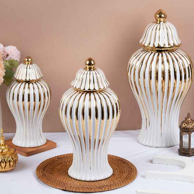 Vas Bunga Guci Royal Gold / Vas Bunga Keramik Mewah / Pajangan Dekorasi  Hiasan Ruang Tamu