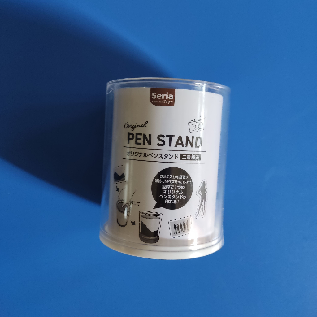 

Seria Pen Stand