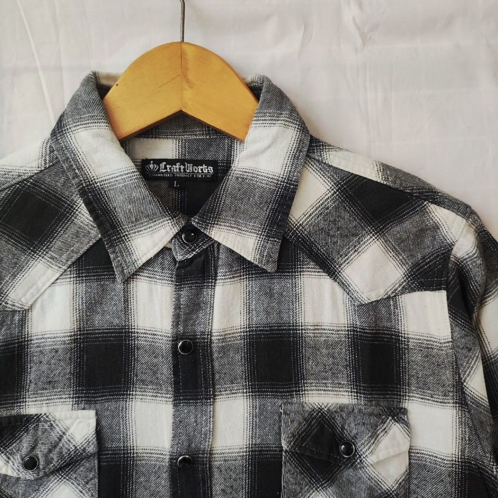 Kemeja Veterano Craft Works Flanel Shirt Double Pocket