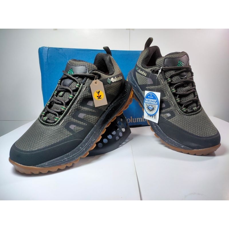 Sepatu Columbia