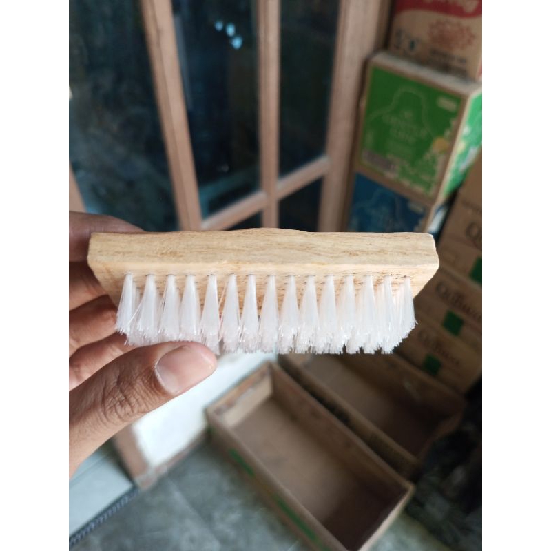 Sikat Cuci Baju Halus Lembut