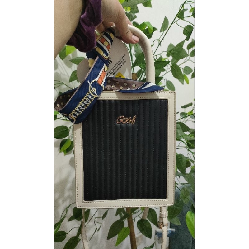 tas gosh preloved