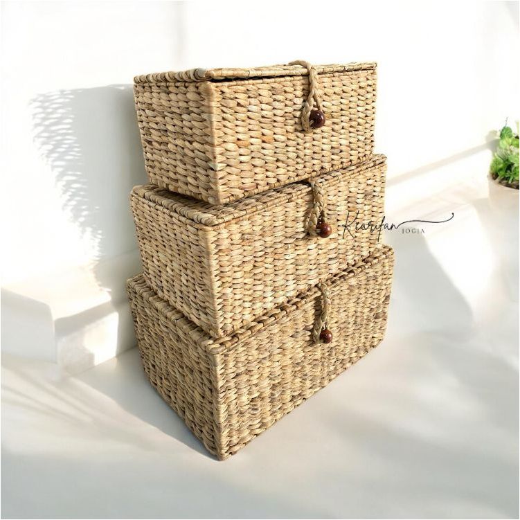 

Joy box hampers / hantaran /Joy Box / box penyimpanan serbaguna enceng rangka besi dengan tutup