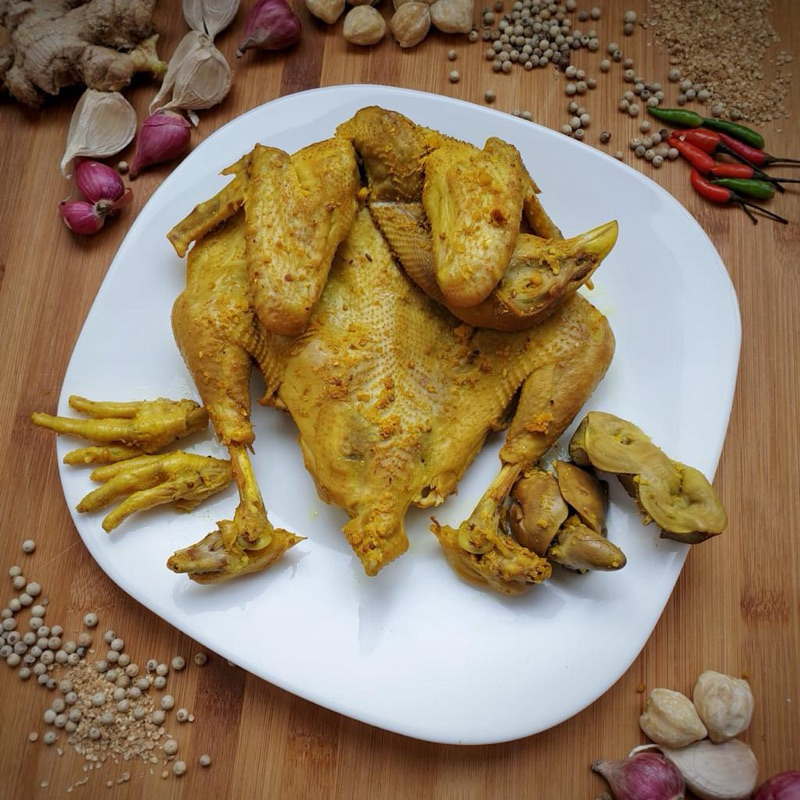 

Ayam kuning Pejantan