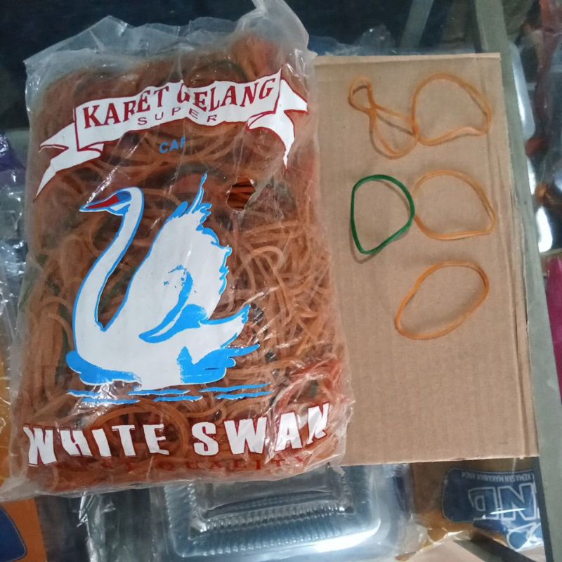 

karet gelang pentil kuat lingkaran normal berat 1/2 kg merk WHITE SWAN