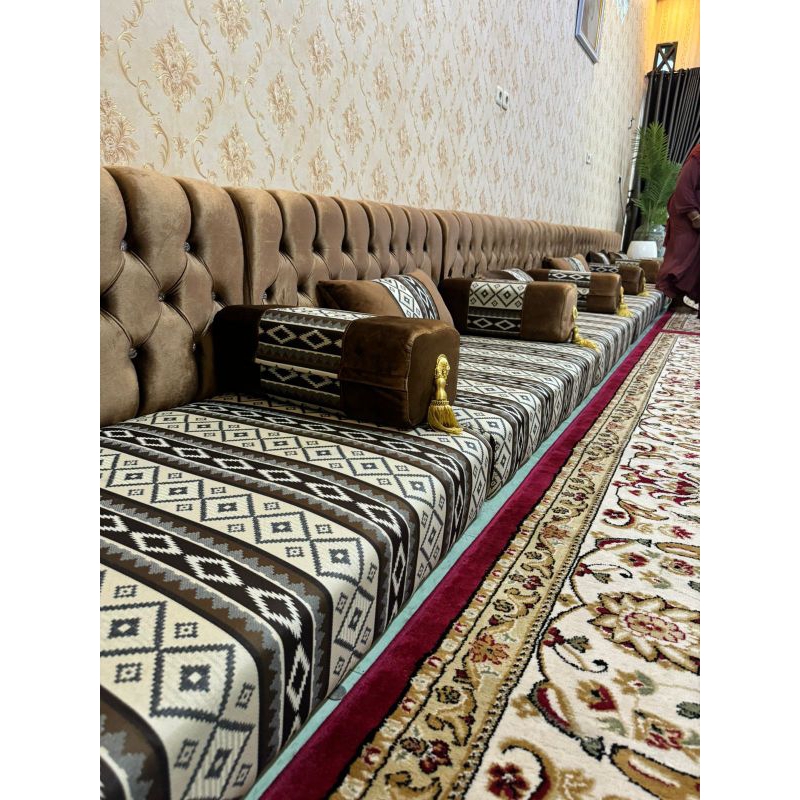 Sofa lesehan / sofa arab