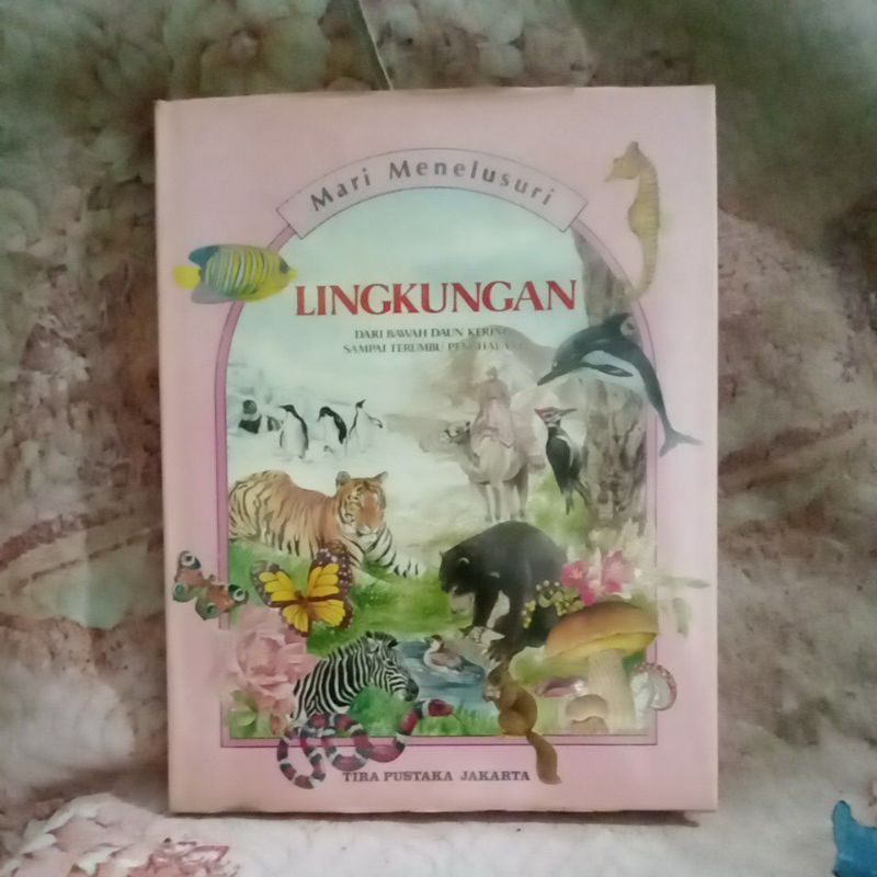 mari menelusuri lingkungan by tira Pustaka