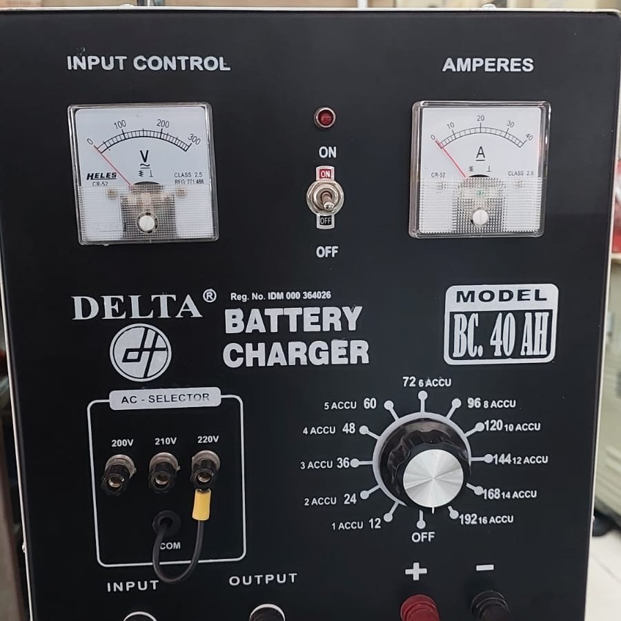 batery charger cas aki Delta 40a Dt 440C