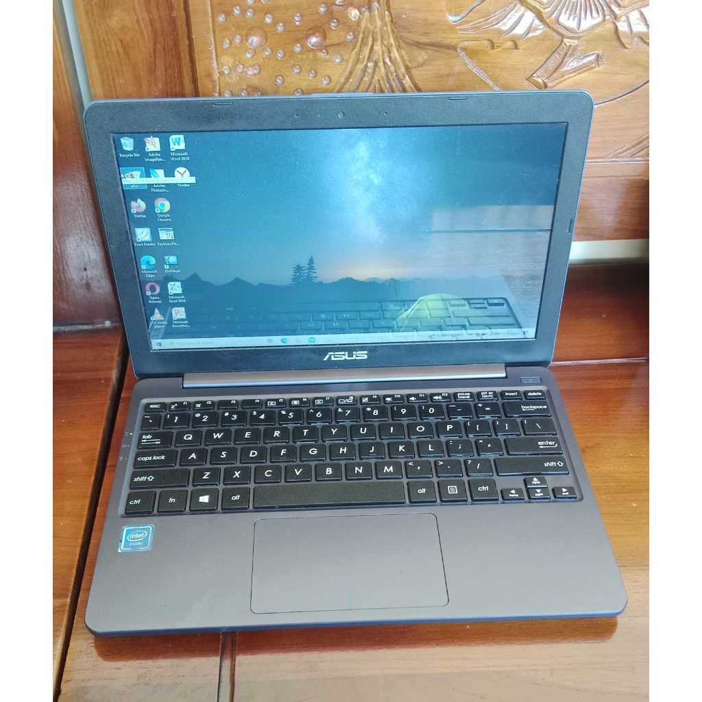 Notebook Asus E203NAH Notebook SSD NOTEBOOK SECOND BERKUALITAS