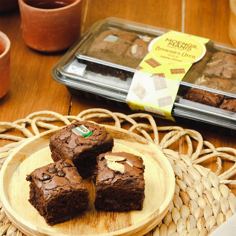 

Brownies Oven | Moengil Manis Oleh Oleh Jakarta | Ready Stock