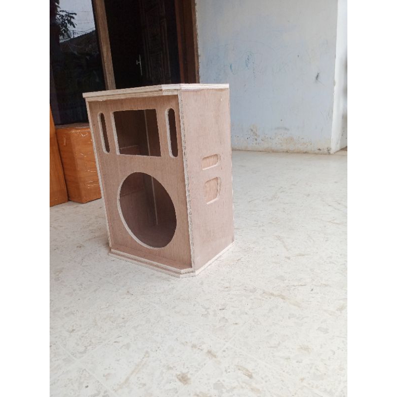 BOX SPEAKER 10 INCHI+ TWEETER MODEL SR