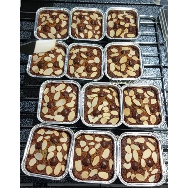 

Banana Cake mini size by 0711BQ