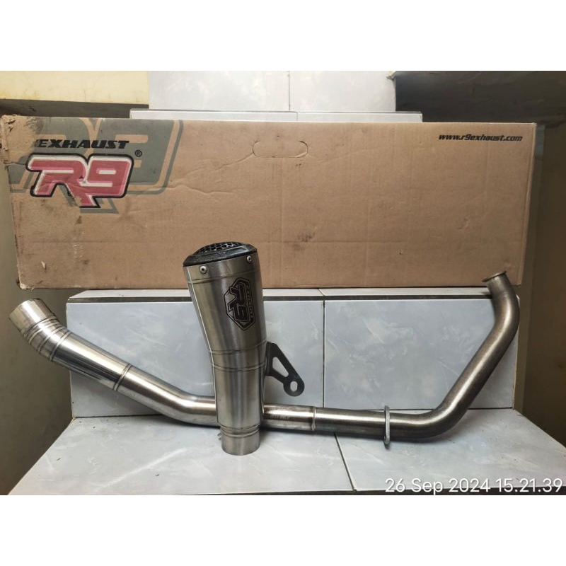Knalpot R9 Hp Series Original R15V3, R15V4 , R15M, XSR 155 , MT15