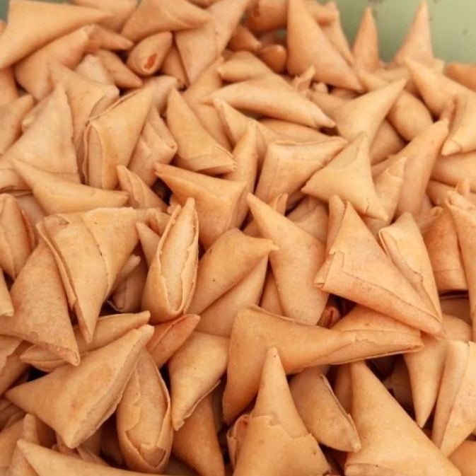 

Kue Samosa Abon Spesial Murah 250gr
