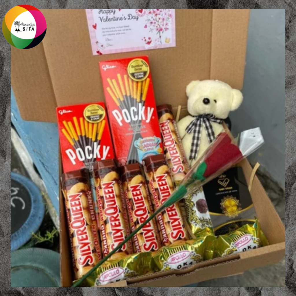 

Hampers Silverqueen Bear l hampers love l silverqueen beruang l chungkybar bear l hampers valentine l hampers coklat murah