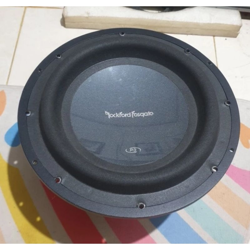subwoofer rockford fosgate 10 inci