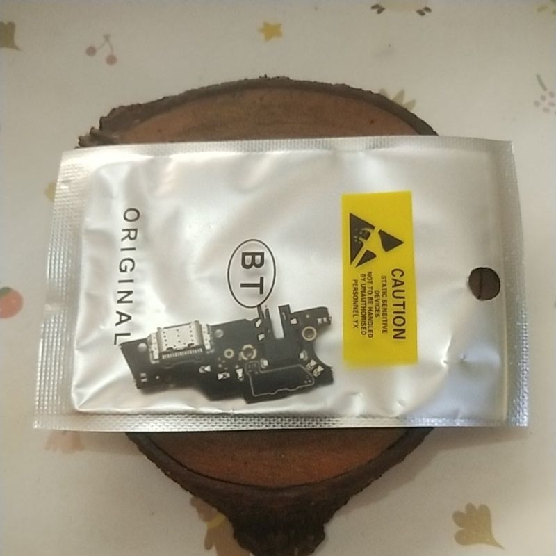 PAPAN CAS KONEKTOR CHARGER PCB REALME 7/NARZO 20 PRO  MIC+CAS IC ORI