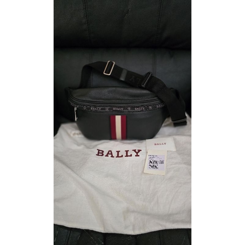 Bally Waist Hakab Leather Bum Bag