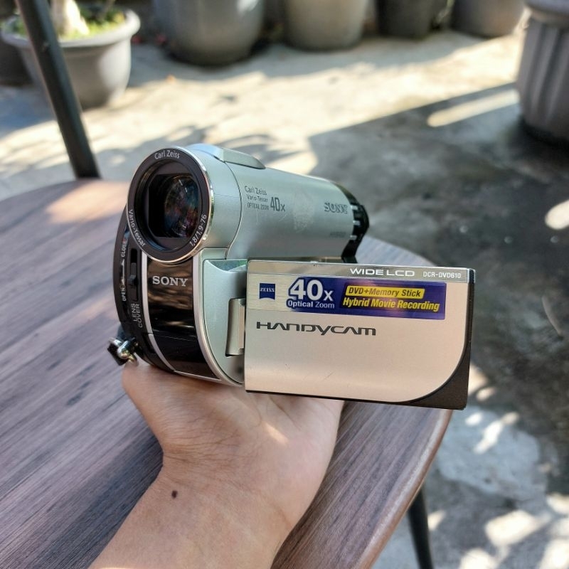 Handycam Sony DCR-DVD610
