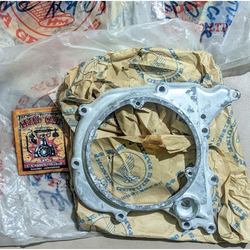 cover krengkes kiri cover bak magnet Honda S90 s90z original nos