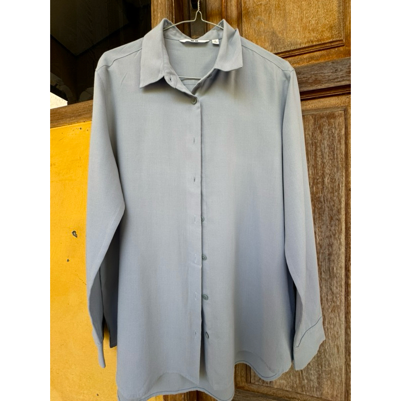 rayon blouse uniqlo preloved