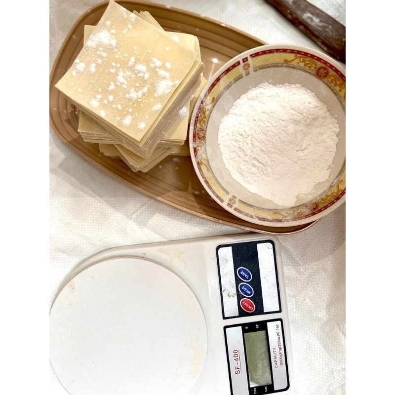 

Kulit Dimsum/Pangsit/Gyoza Murah Kotak 7-10 cm (50lbr/pack)